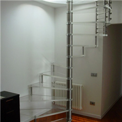 Glass Spiral Staircase PRI04