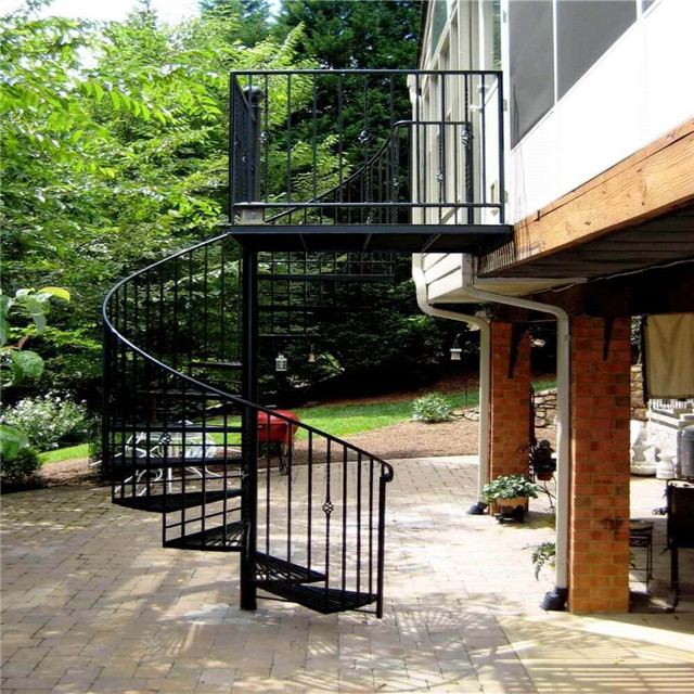 China factory supplier cast iron spiral stair used spiral staircases with glass railings pr-b00085