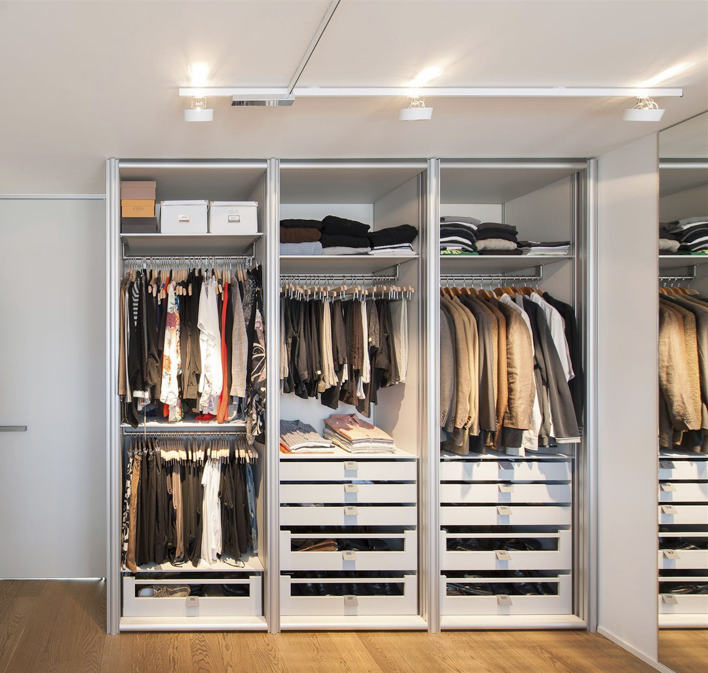 Plywood with Melaminie Finish small walk in closet ideas