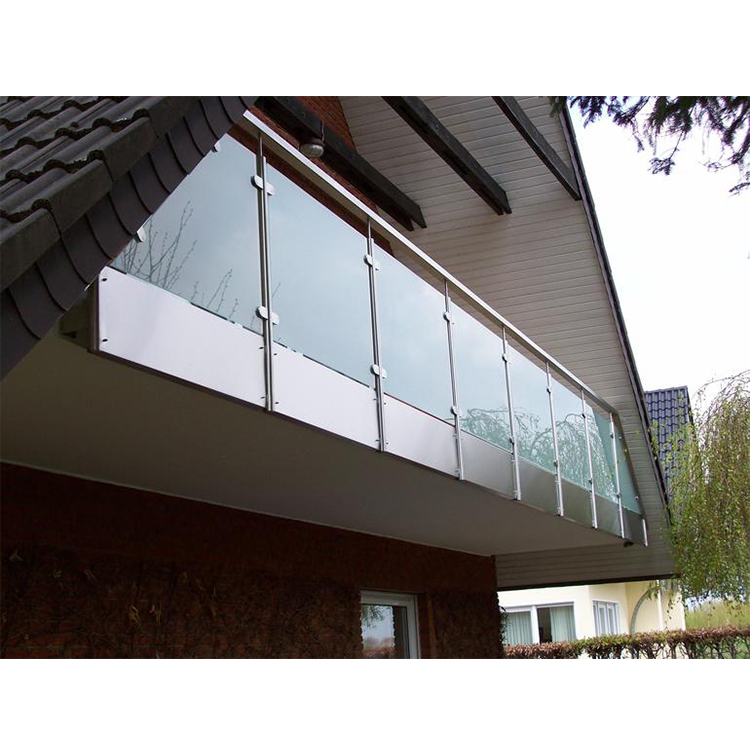Railing with Tempered Glass and Steel Post p-67