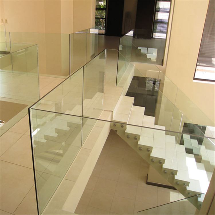 Standoff Glass Railing PRI00025