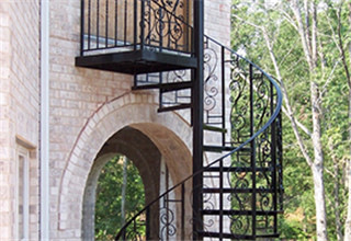 Steel Treads Spiral Staircase PRI01