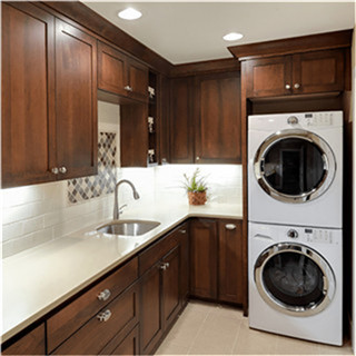 solid_wood_laundry_cabinets_1